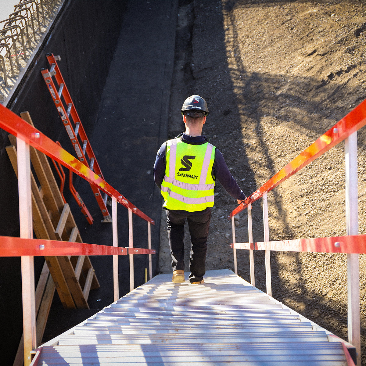 AdjustaStairs | Height-Adjustable Temporary Access Stairs