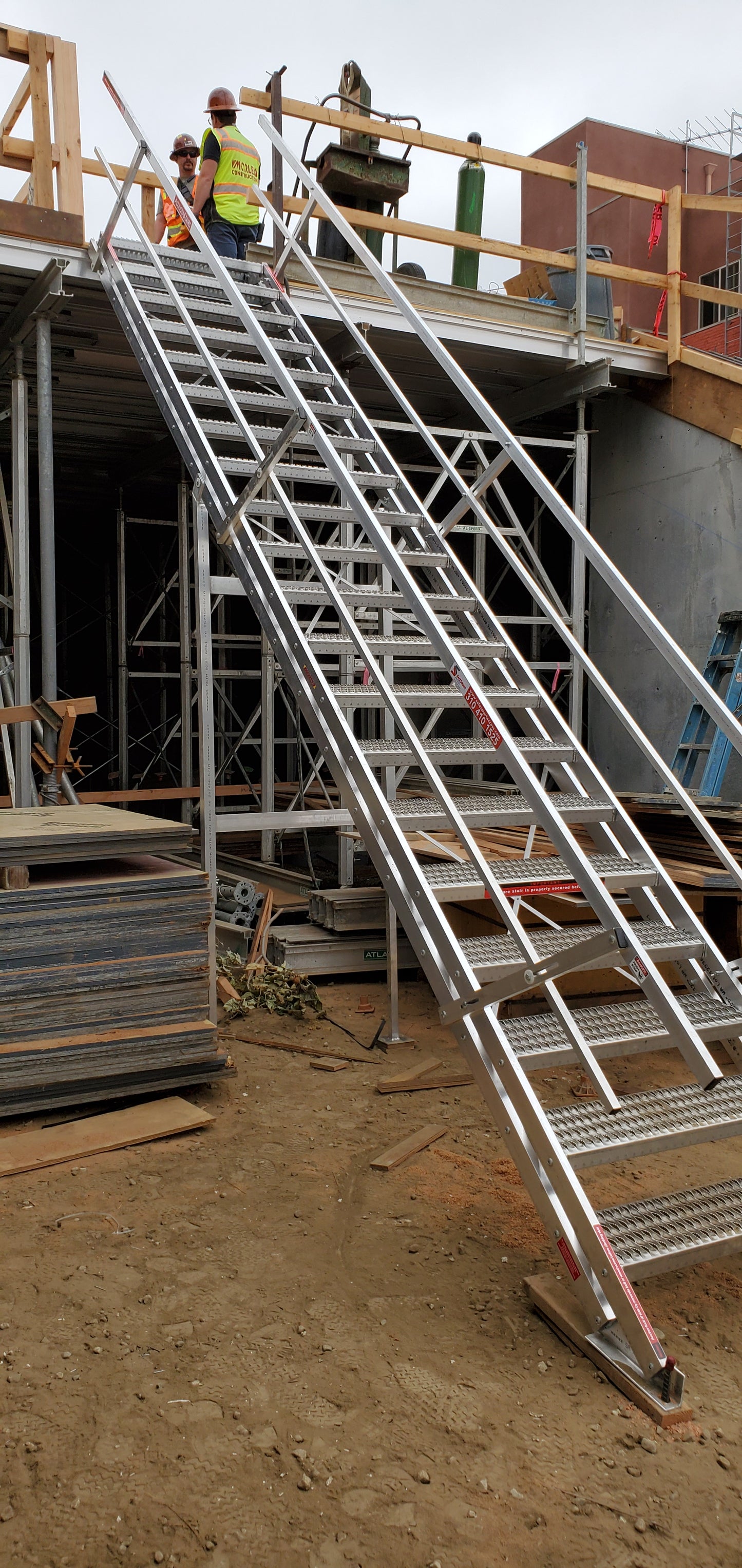 H-Brace | Stability Enhancement for AdjustaStairs