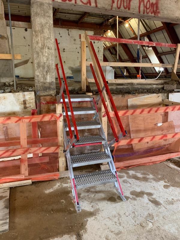 TruckStairs | 6-Step Portable Access Stair System