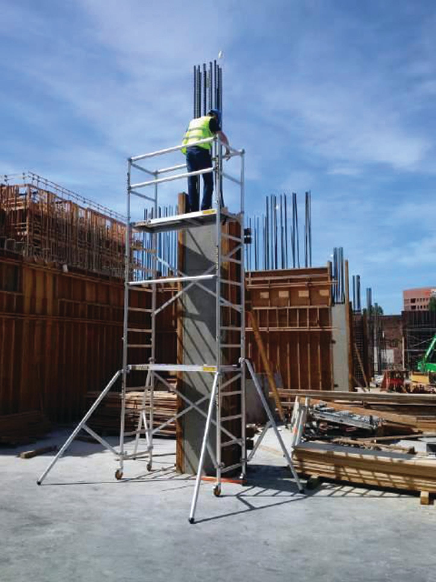 MiniMobile | Lightweight Mobile Scaffold System